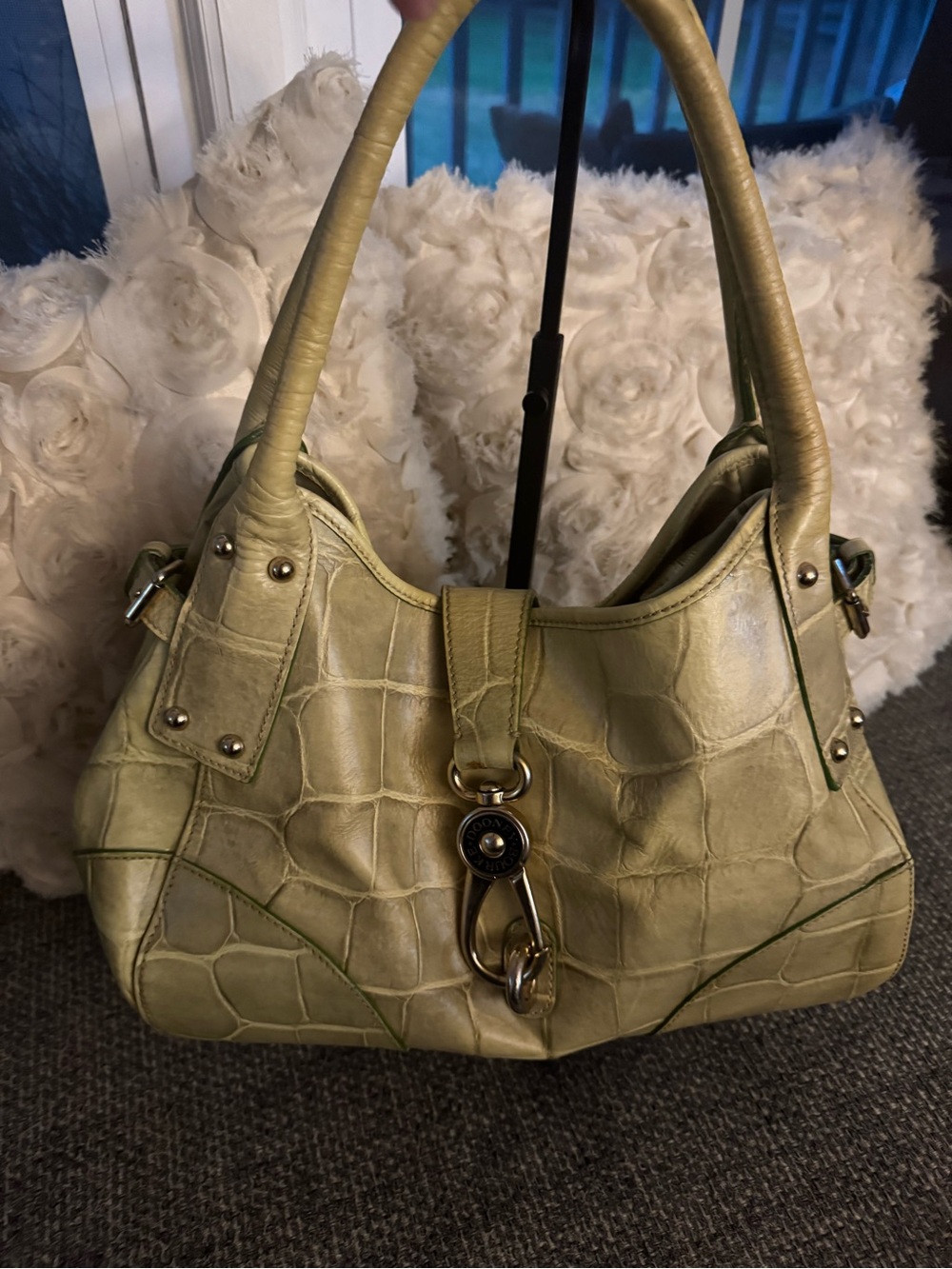 Rare Vintage Y2K Dooney & Bourke Olive Croc-Embossed Satchel w/ Gold Hardware